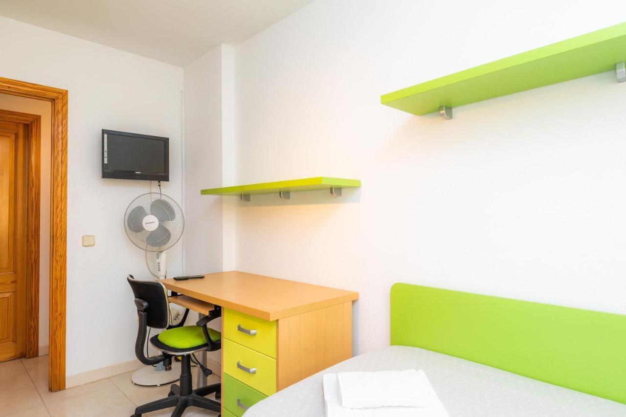 Marbi Apartment Кала Милор Екстериор снимка